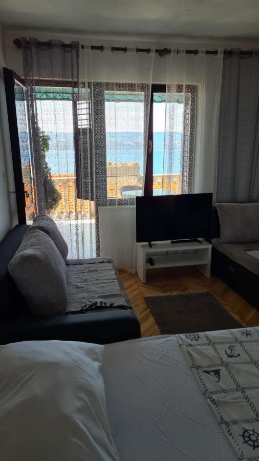 Apartments Suco Целина Екстериор снимка