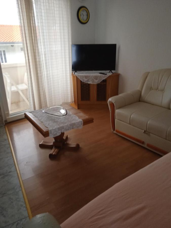 Apartments Suco Целина Екстериор снимка